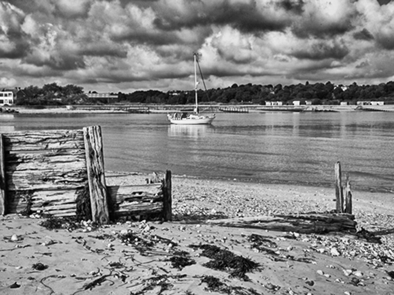 Sailing on the Solent.jpg